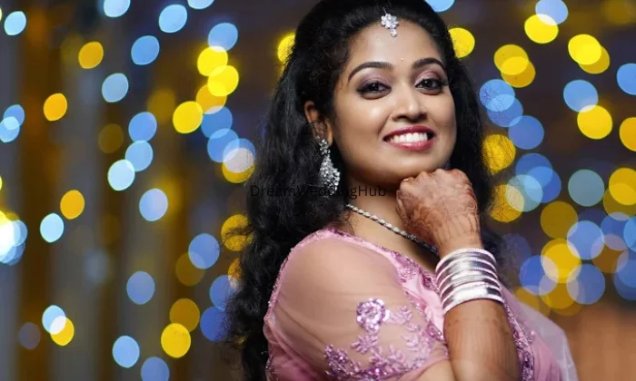 Achoos makeup studio